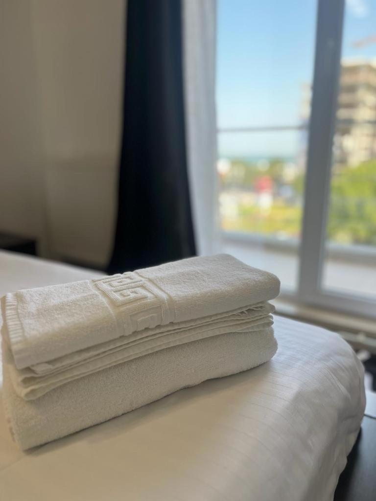 Fratellyvibe Mamaia 아파트 외부 사진