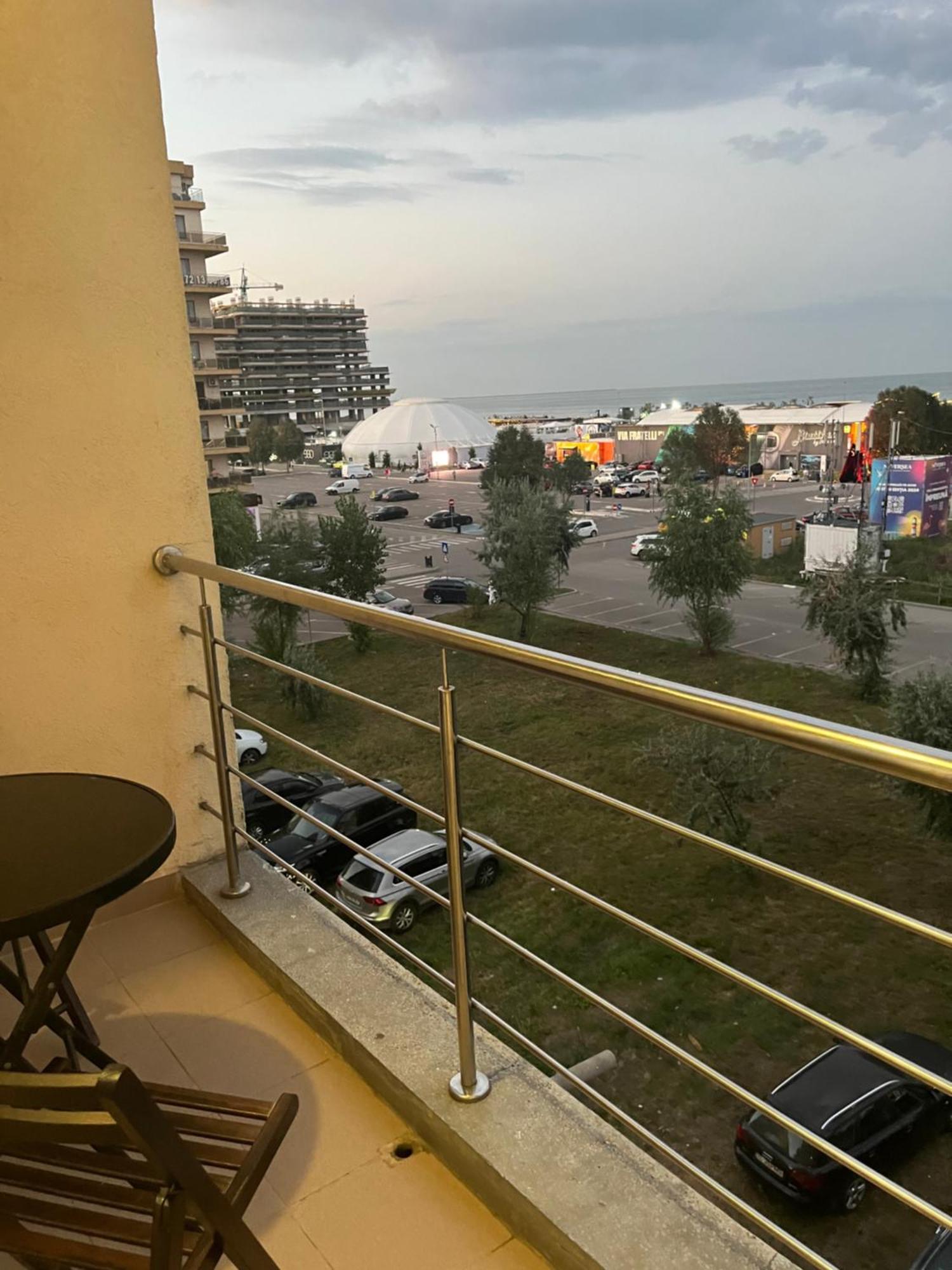 Fratellyvibe Mamaia 아파트 외부 사진