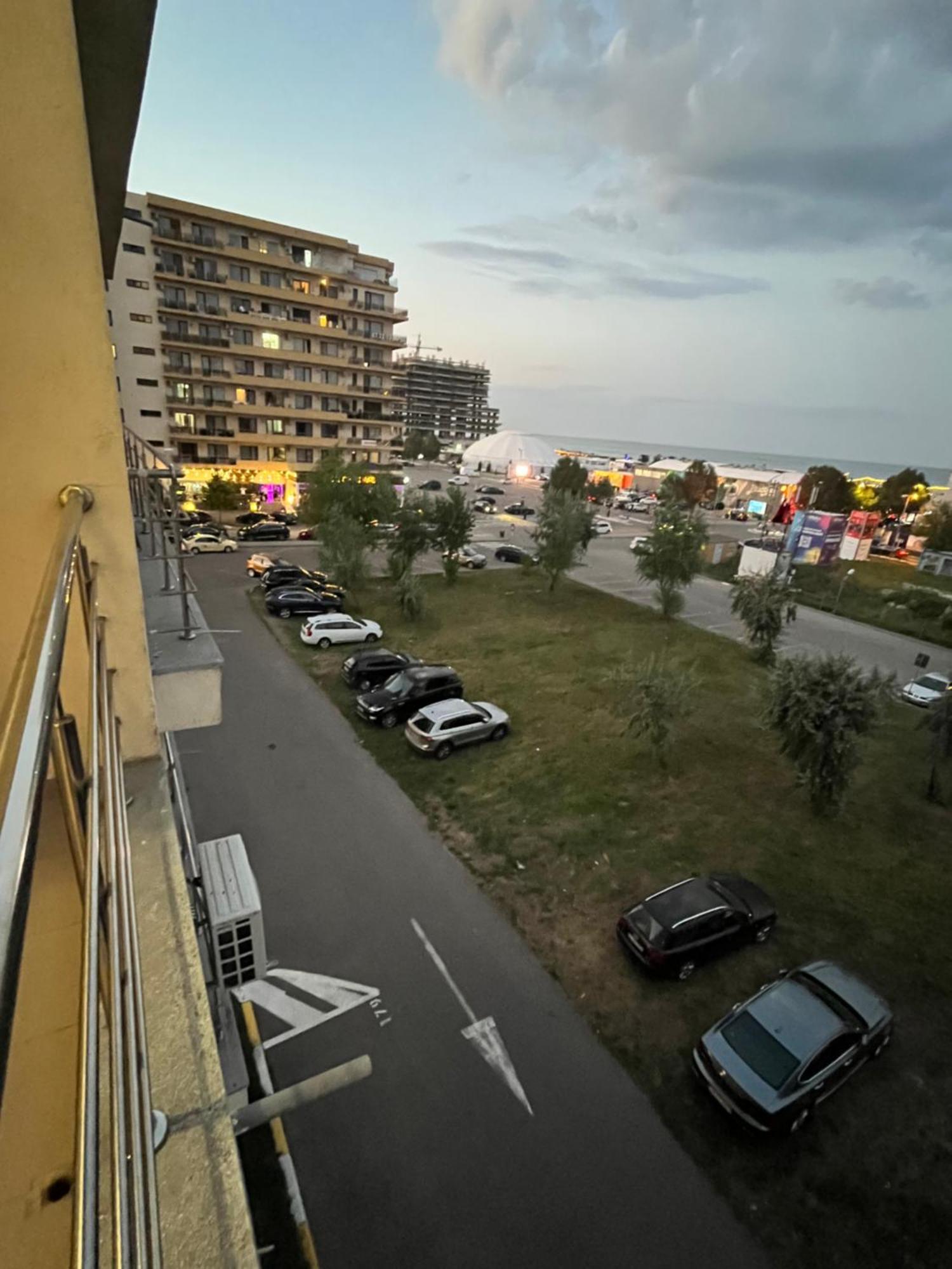 Fratellyvibe Mamaia 아파트 외부 사진